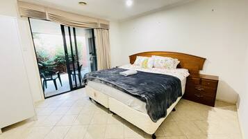 6 chambres, fer et planche Ă repasser, Wi-Fi, draps fournis