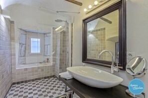 Hair dryer, towels
