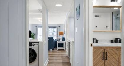 Wave Watcher's Condo - Steps to the beach!