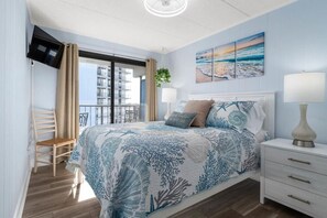 3 bedrooms, desk, iron/ironing board, WiFi