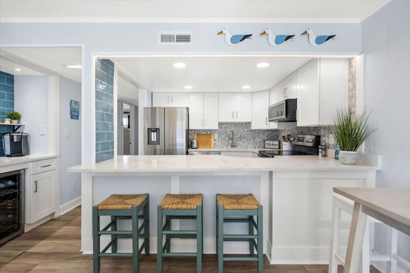 Kühlschrank, Ofen, Herdplatte, Geschirrspüler