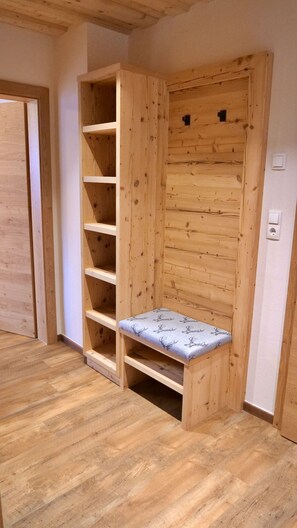 Interior - Stilvolles Appartement Tratzberg im Herzen Tirols (Buch)