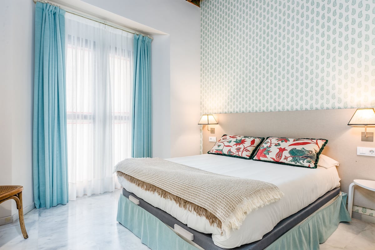 2 bedrooms, free WiFi