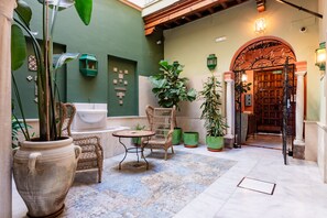 Terrace/patio - Smartr Sevilla Las Dueñas (Seville)