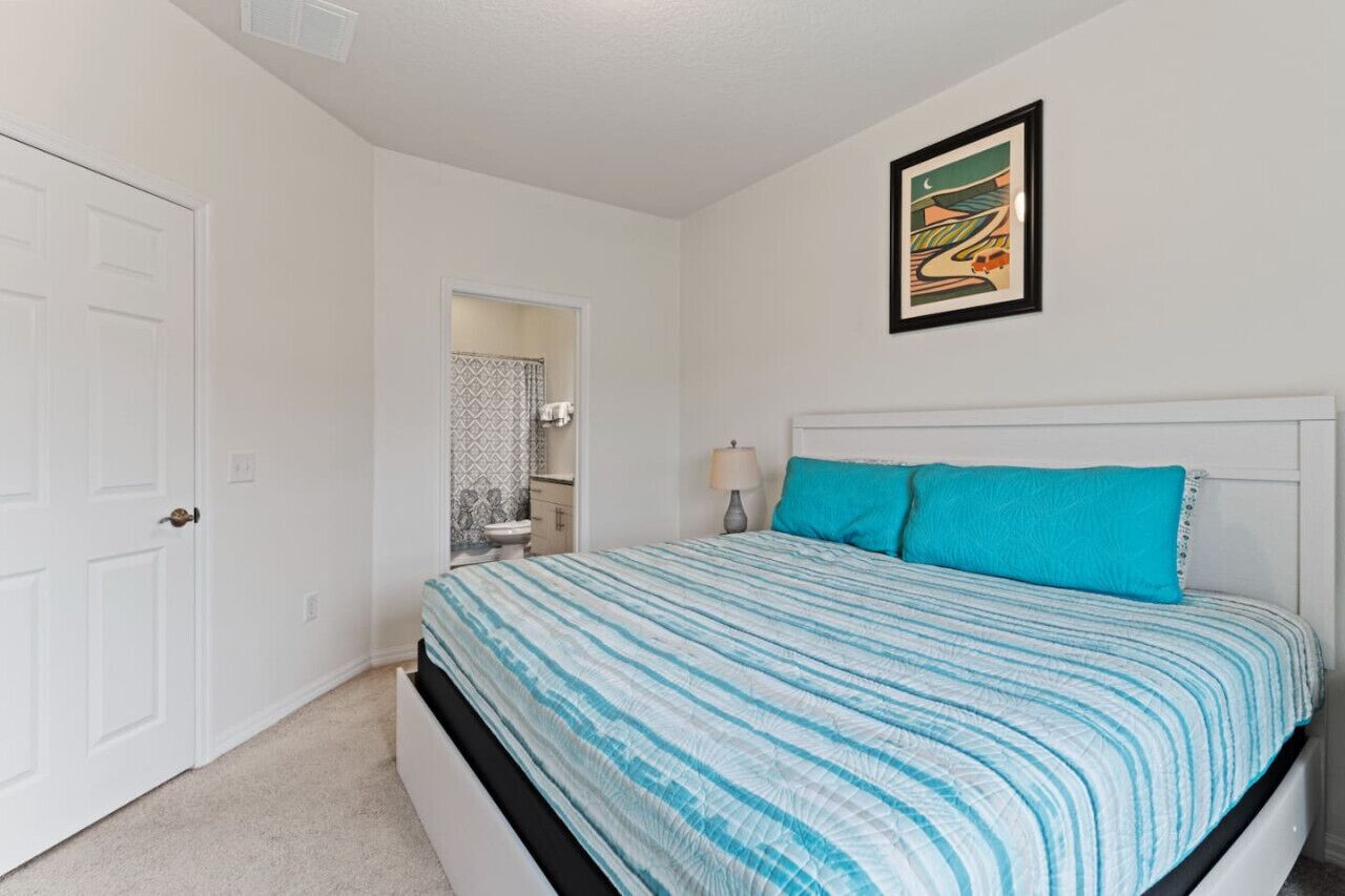 4 chambres, fer et planche à repasser, lit parapluie, Wi-Fi gratuit