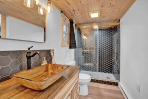 Ducha y secador de pelo