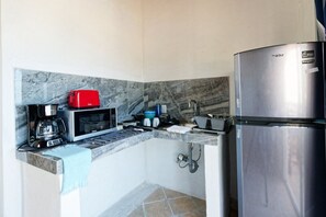 Fridge, microwave - Casa las Mariposas Bungalow 8 (Los Ayala)