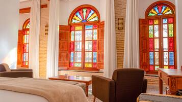 1 habitación, ropa de cama de alta calidad y colchones Tempur-Pedic