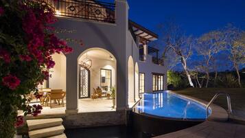 House | 5 bilik tidur