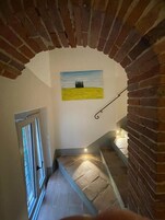 Escaleras con baranda