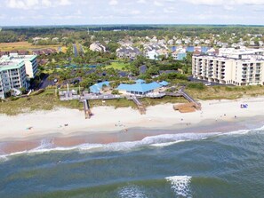 Beach nearby - The Rookery, Open Deck on Top Floor with Peeks of the Ocean (Pawleys Island)