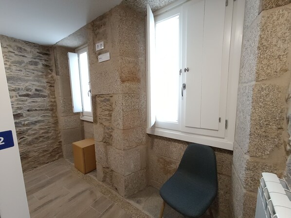 防音設備、WiFi (無料)