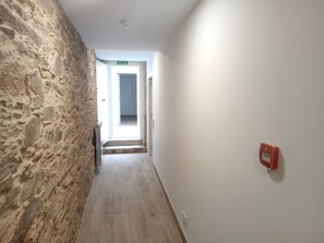 Reception - Hostel SP 55 by Bossh Hotels (Santiago de Compostela)