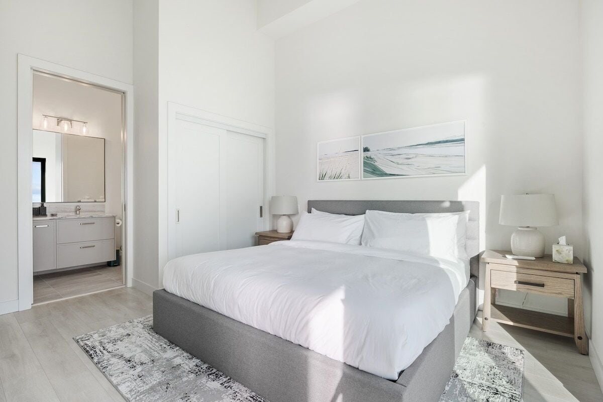 2 chambres, accès à Internet, literie fournie
