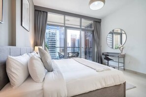 1 bedroom, iron/ironing board, WiFi - Vogue Downtown - Bellevue Tower Near Burj Khalifa & Dubai Mall (Dubai)