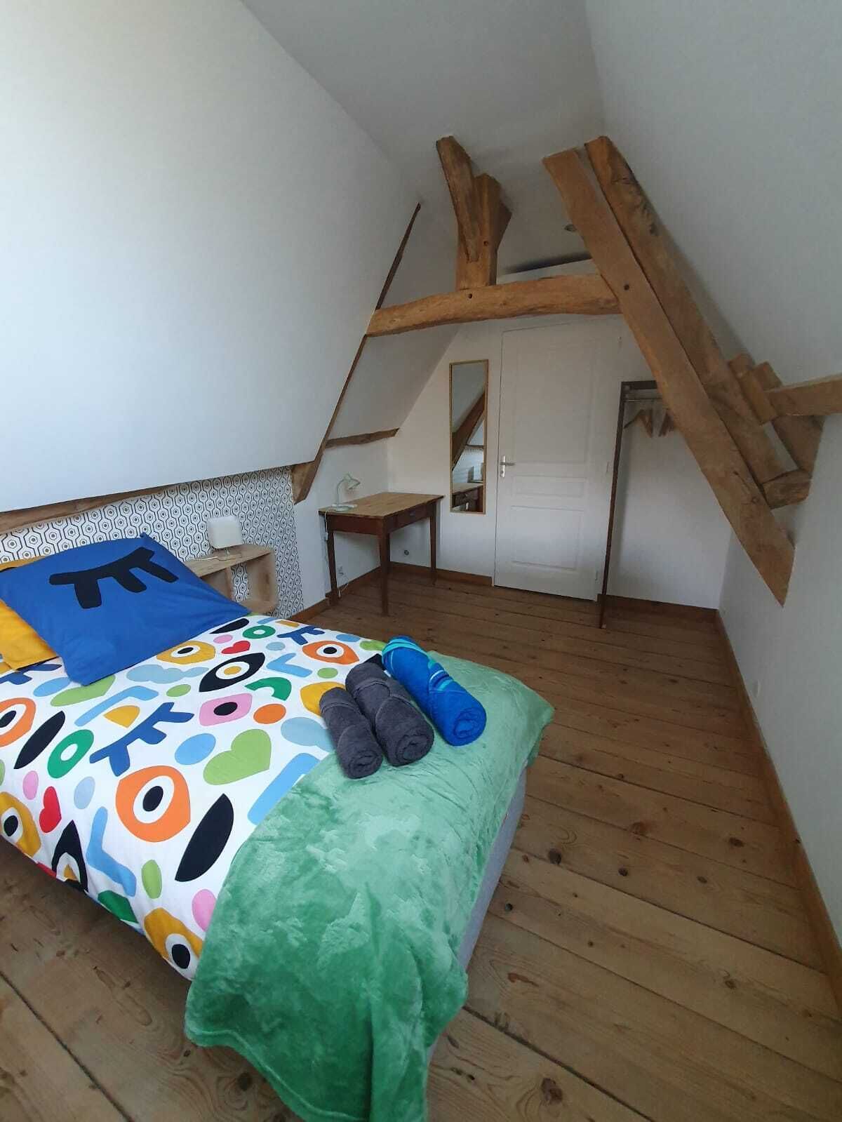 4 chambres, bureau, fer et planche à repasser, Wi-Fi gratuit