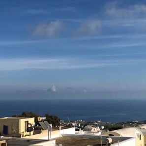 APARTMENT WITH ROOF TOP JACUZZI | Terrace/patio