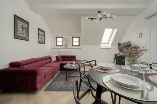 Aparthotel Sniadeckich 47 by Renters