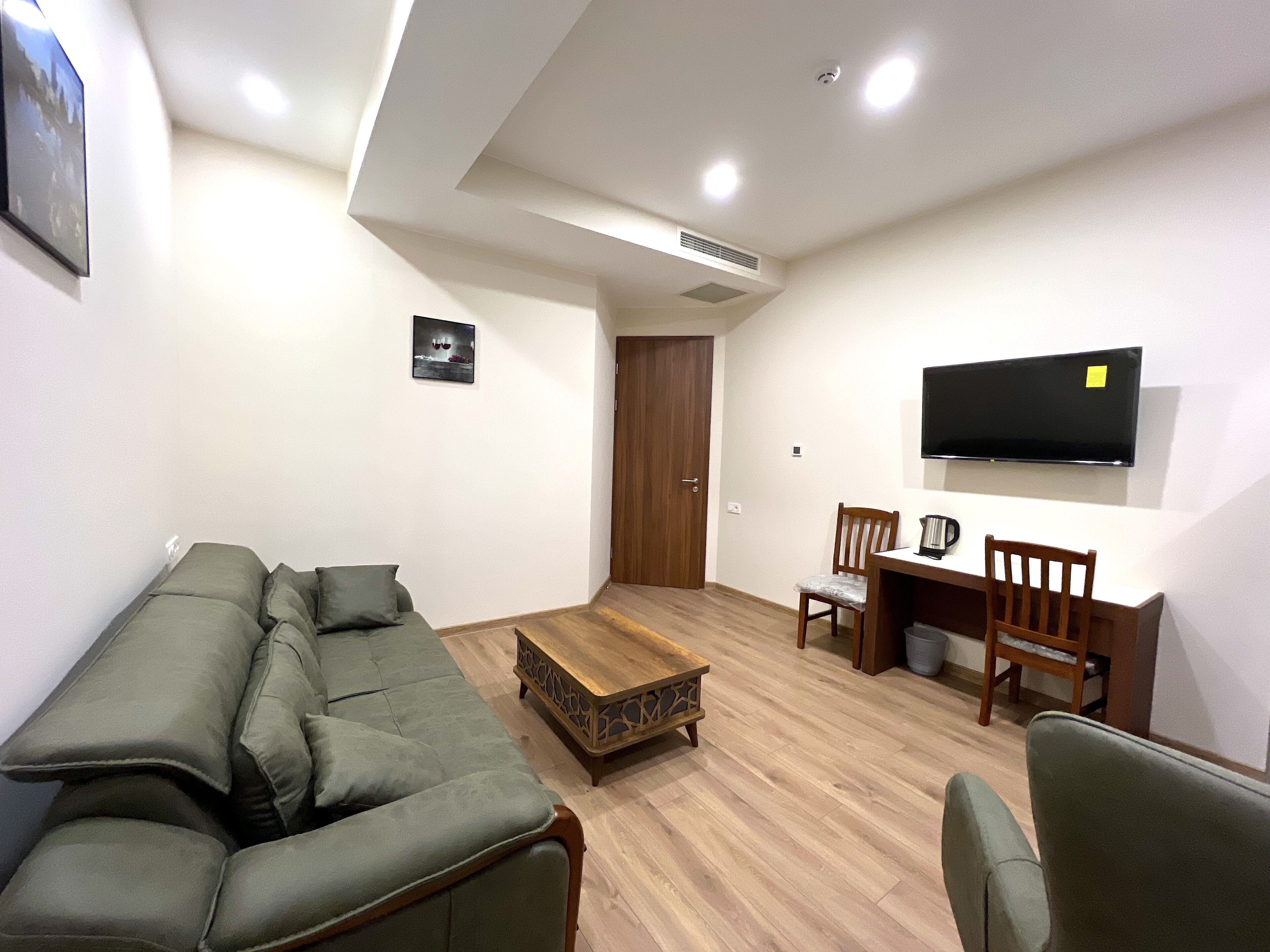 Foto - Hotel West Tbilisi