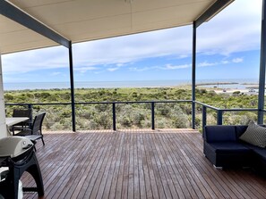 Outdoor dining - Secluded home, high up on the sand dunes over looking open ocean and Marina (Cape Jaffa)