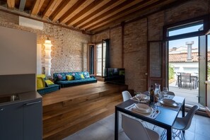 Apartment | Living area - Ca'Longo Palace VellutoApartment (Venice)