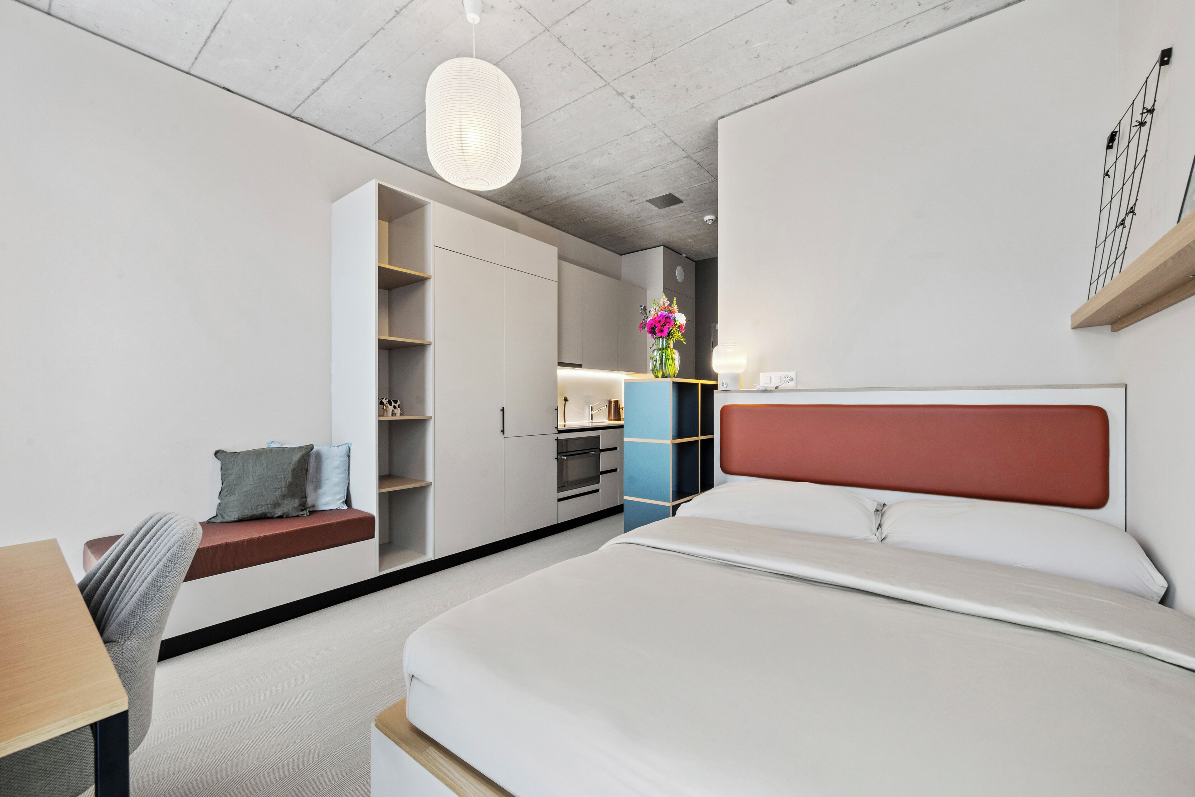 Business Studio | Room amenity
