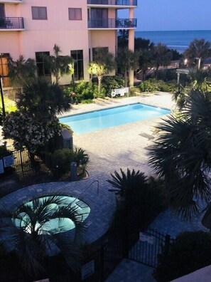 コンドミニアム 3 ベッドルーム | 屋外プール | 屋内プール、温水プール