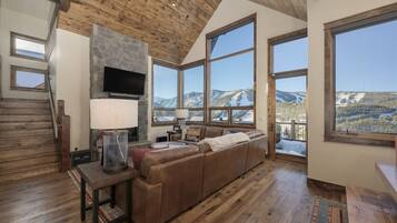 Townhome, 4 Bedrooms | Living area | Smart TV