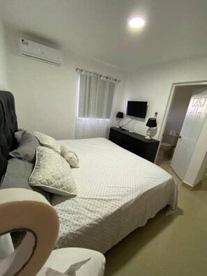 3 soverom, wi-fi og sengetøy