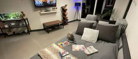 2 bedrooms, desk, iron/ironing board, travel crib