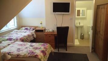 Iron/ironing board, free WiFi