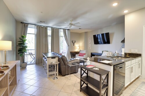 Tuscaloosa Condo: Steps to Bryant-denny Stadium!