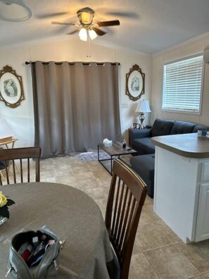 Smart TV, foosball, table tennis - 1-Bedroom House 5 Star in Disney Area Mill Creek Resort 2732 (Kissimmee)