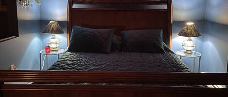 1 camera, ferro/asse da stiro, Wi-Fi, lenzuola