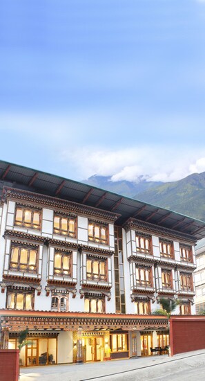 Front of property - Hotel Mayto (Thimphu)