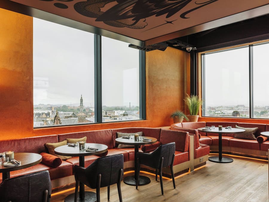 Hi ha 2 restaurants amb plats de cuina mexicana