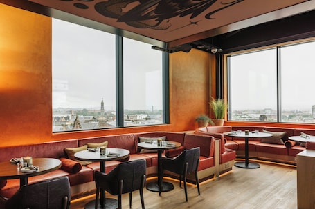 2 restaurantes, cocina mexicana. The Social Hub Glasgow