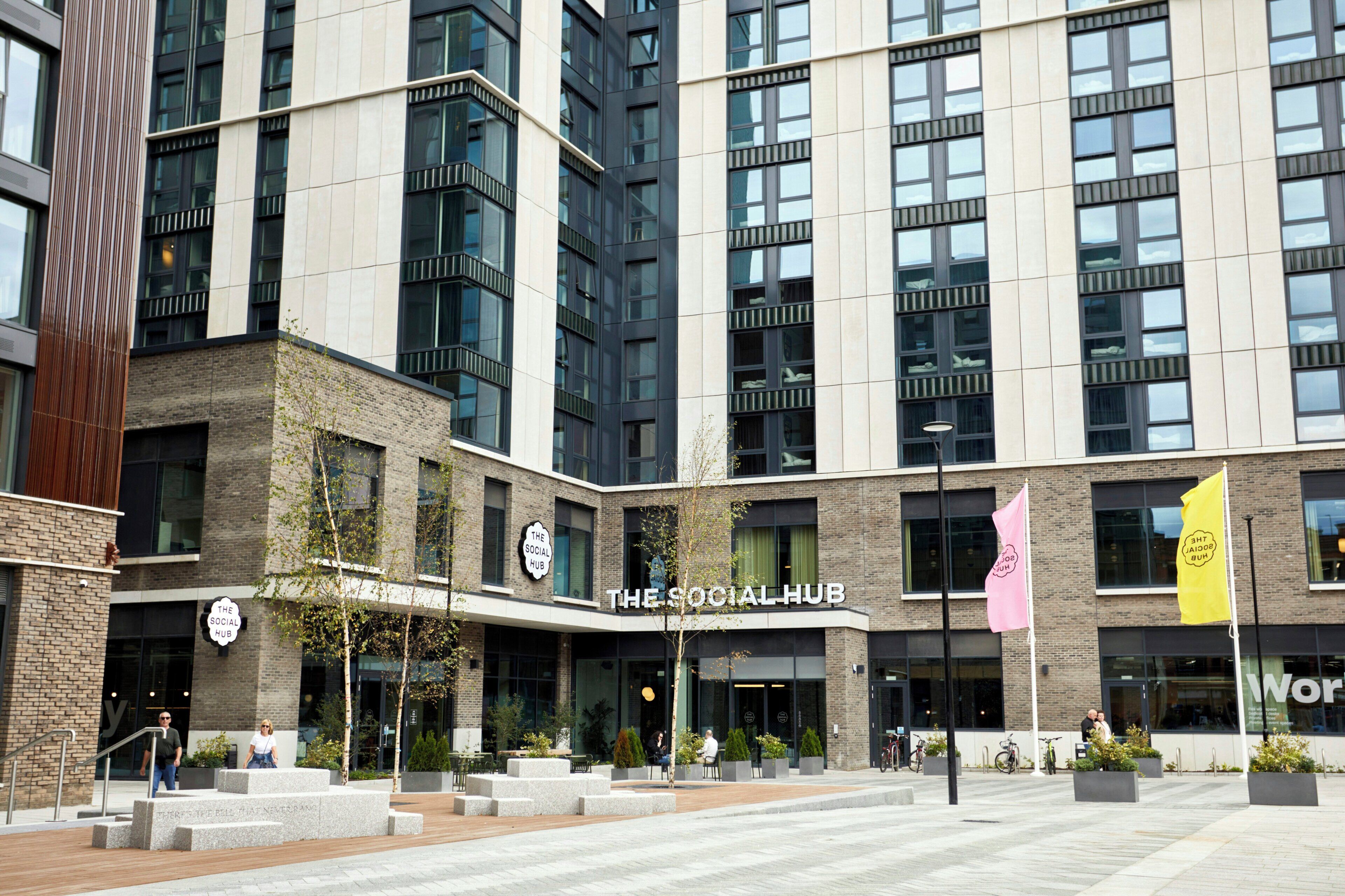 المنشأة من الخارج