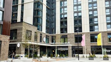 المنشأة من الخارج