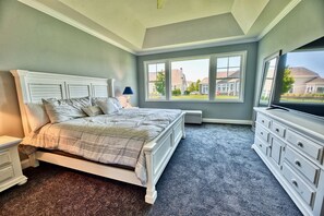 7 bedrooms, desk, free WiFi