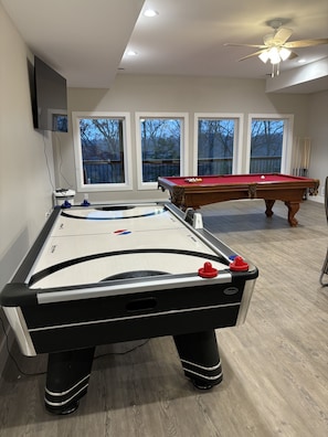 Spielezimmer