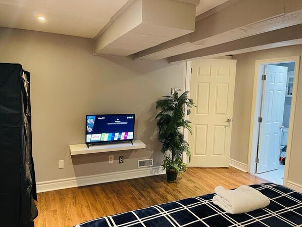 1 Schlafzimmer, Bügeleisen/Bügelbrett, Reisekinderbett, WLAN