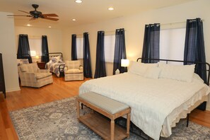 5 間睡房、熨斗/熨衫板、可攜式嬰兒床、Wi-Fi