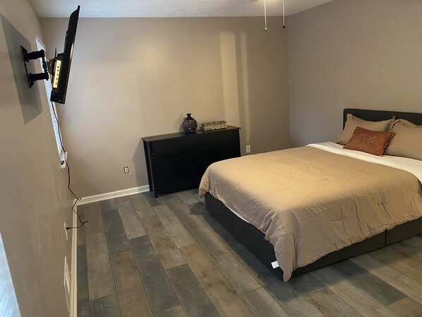 3 Schlafzimmer, Bügeleisen/Bügelbrett, WLAN, Bettwäsche