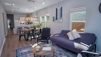 House (4 Bedrooms) | Living area | 55-inch TV with cable channels