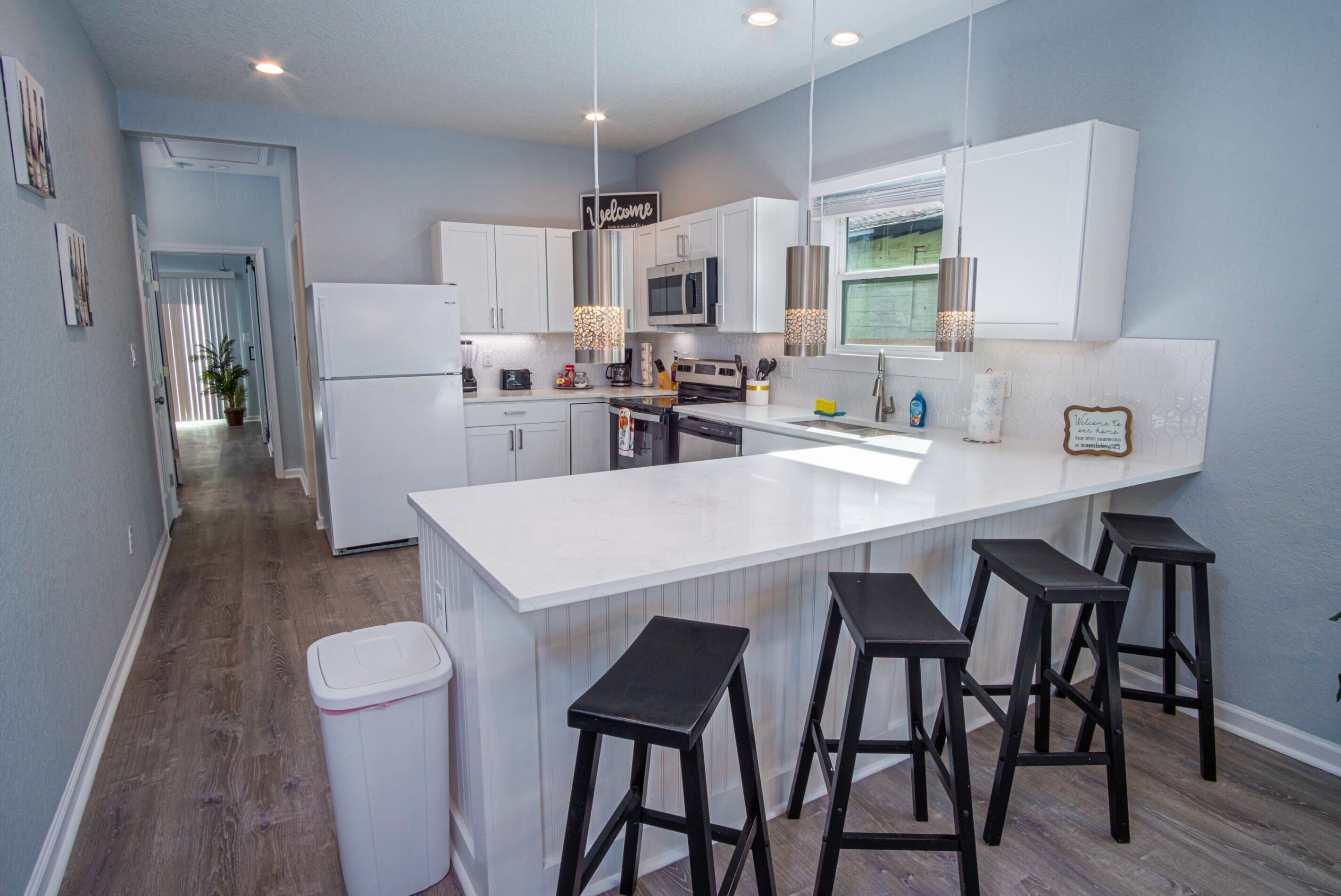 Nhà (4 Bedrooms) | Bếp riêng | Lò vi sóng, lò nướng 