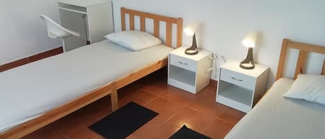 8 chambres, Wi-Fi