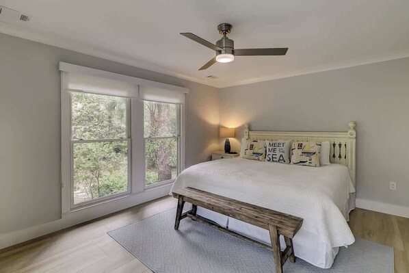 6 habitaciones, tabla de planchar con plancha y wifi gratis 