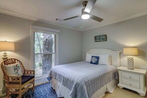 6 habitaciones, tabla de planchar con plancha y wifi gratis 
