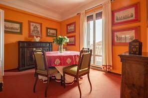 Apartment | Living area | Flat-screen TV - Casa Golena Apartment (Venice)